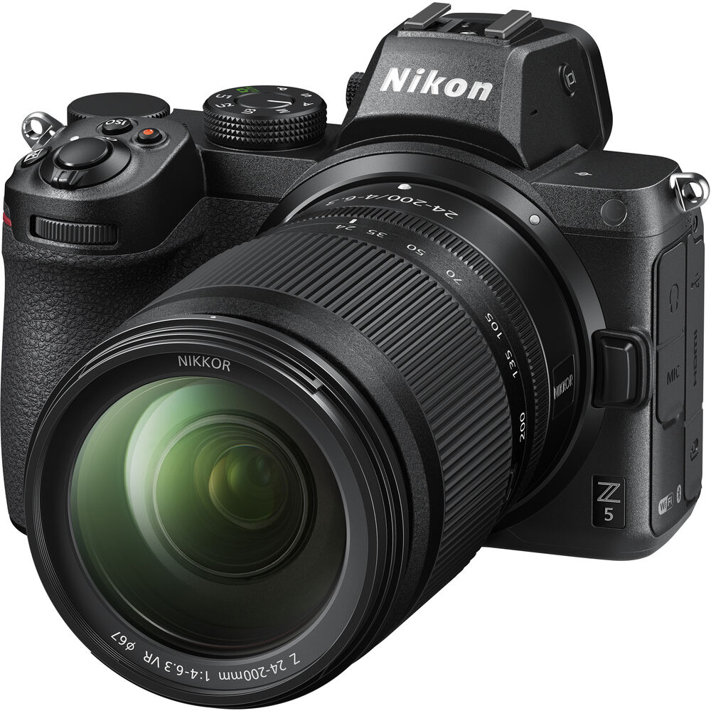 Nikon Z5 24-200